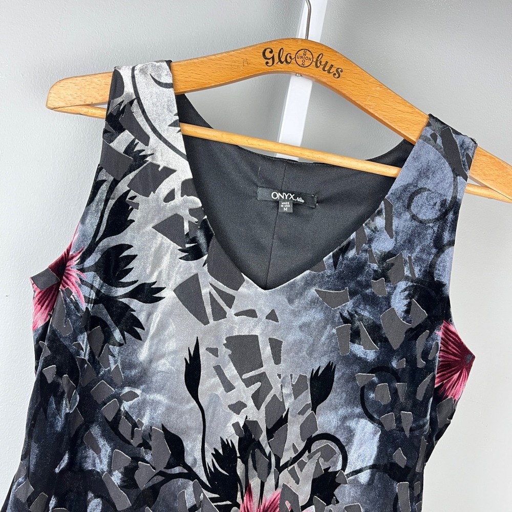 Onyx Nite Womens Top M Velvet Floral Vintage Y2K Whimsygoth Witchy Sleeveless